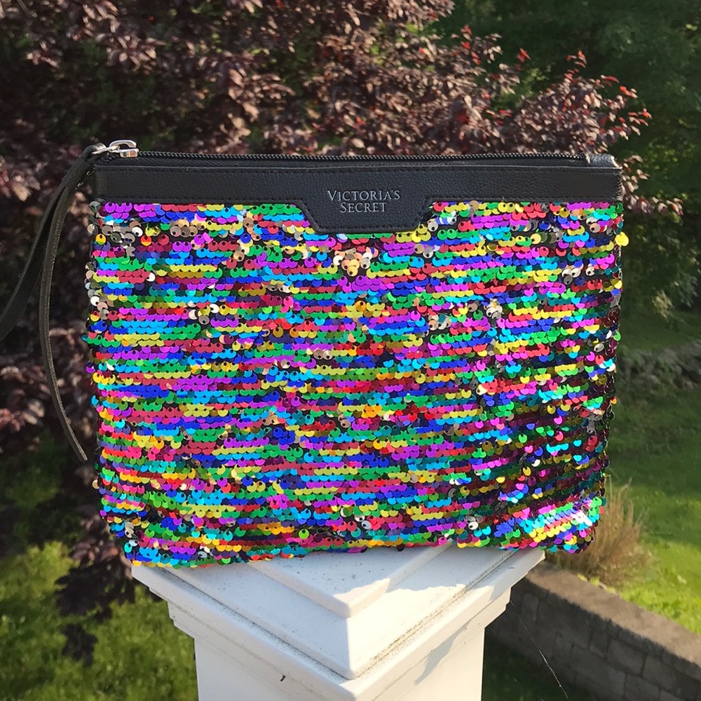 Victoria’s Secret cosmetic bag